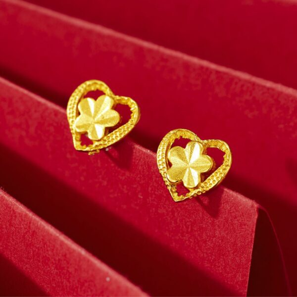 Element Gold-Finish Fashion Jewelry Female Studs Sculpted Openwork Heart Flowers in Imitation Gold with Ear Plugs